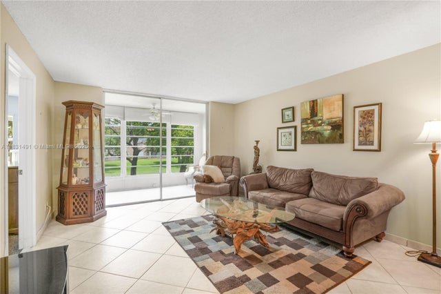 2 of 47 - 9261 Sunrise Lakes Blvd 203, Sunrise, FL