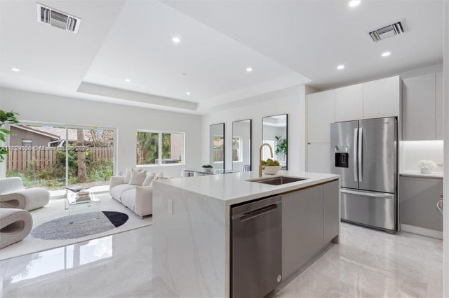 3 of 27 - 1571 Nw 94th Way 11, Coral Springs, FL