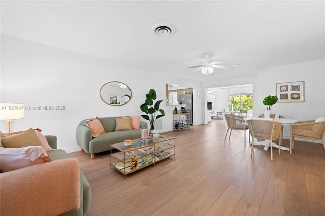 3 of 16 - 2015 N 37th Ave, Hollywood, FL