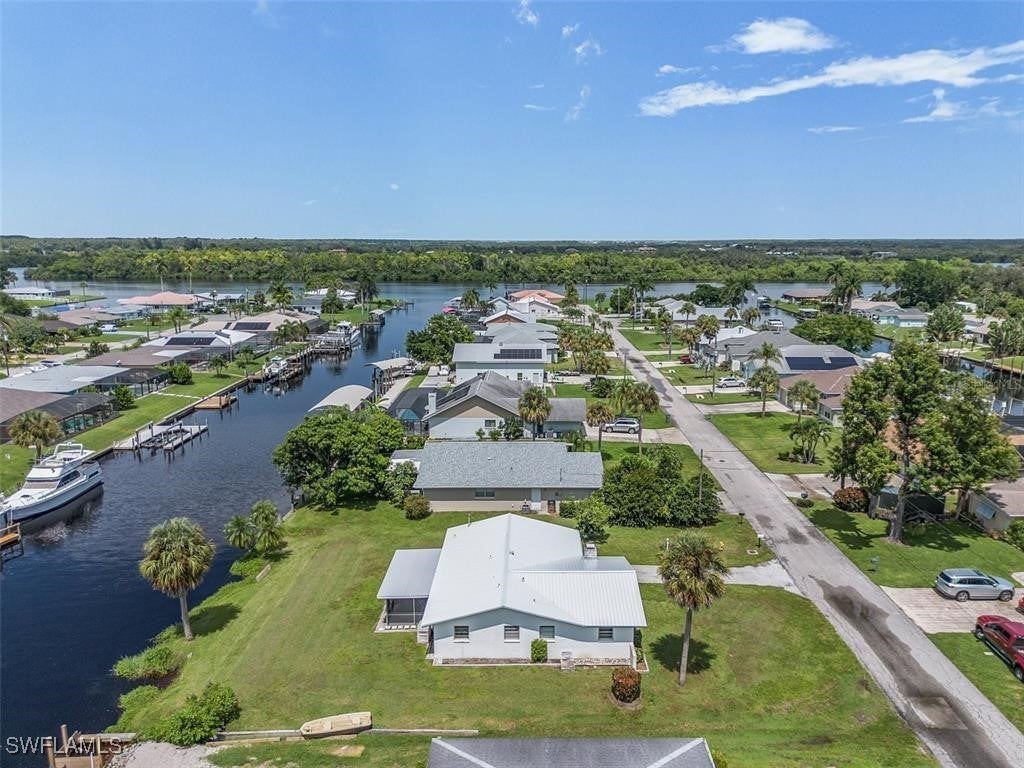 2231 Isle Of Pines Ave, FORT MYERS