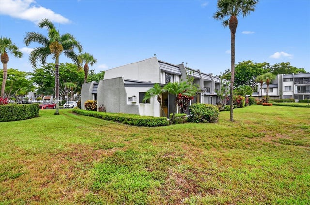 4 of 66 - 4817 Esedra Ct, Lake Worth, FL
