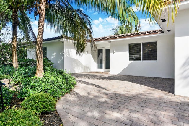 1 of 30 - 20701 Ne 21st Ct, Miami, FL