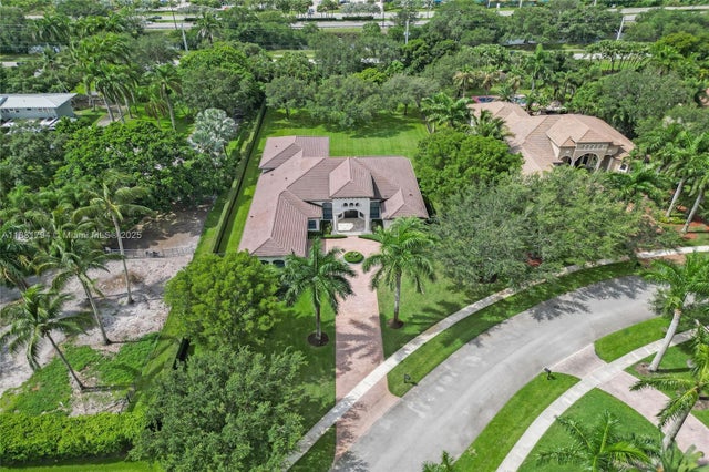 4 of 100 - 11056 Blackhawk Blvd, Davie, FL