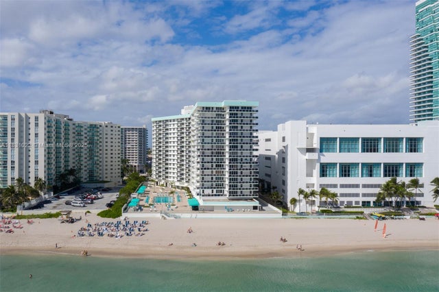 2 of 26 - 3725 S Ocean Dr 1514, Hollywood, FL