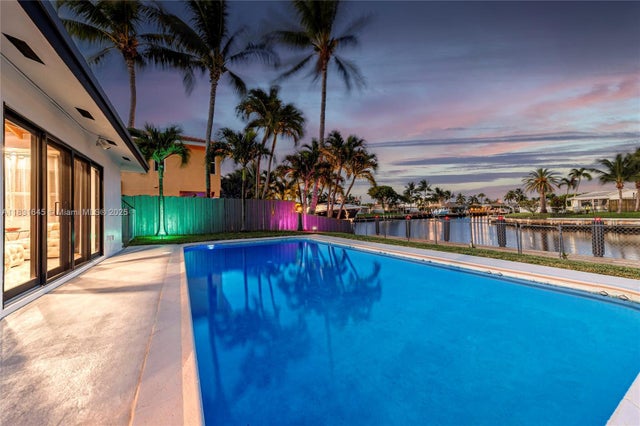 3 of 72 - 380 Se 1st Ter, Pompano Beach, FL