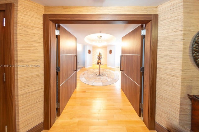 1 of 20 - N/A, Sunny Isles Beach, FL