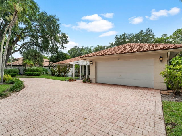 2 of 25 - 2560 Nw 27th St, Boca Raton, FL