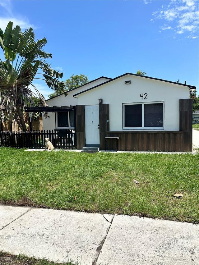 1 of 50 - 42 Se 10th Ter, Dania Beach, FL
