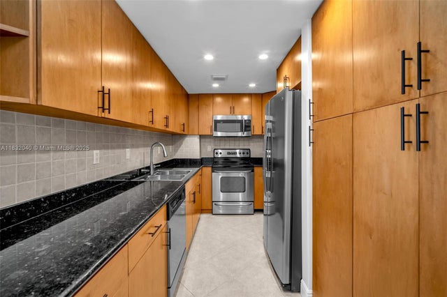 4 of 34 - 10350 W Bay Harbor Dr 8f, Bay Harbor Islands, FL