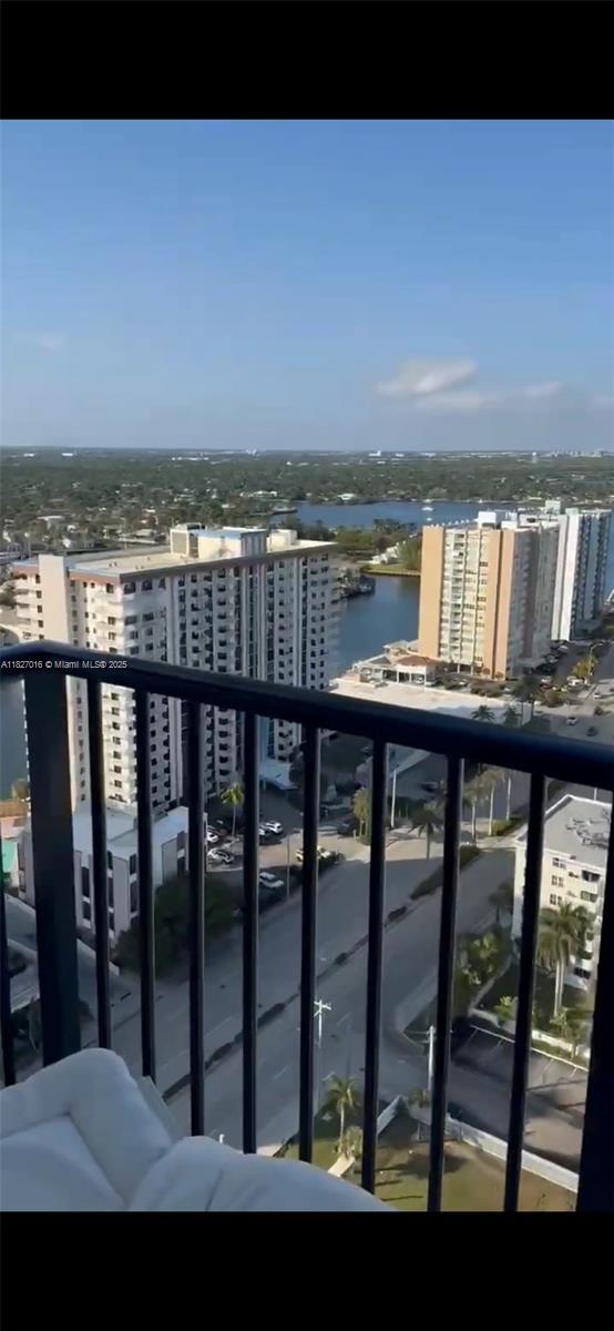 4 of 100 - 2101 S Ocean Dr 2603, Hollywood, FL