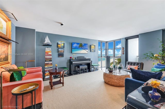 2 of 25 - 2555 Collins Ave Ph114, Miami Beach, FL