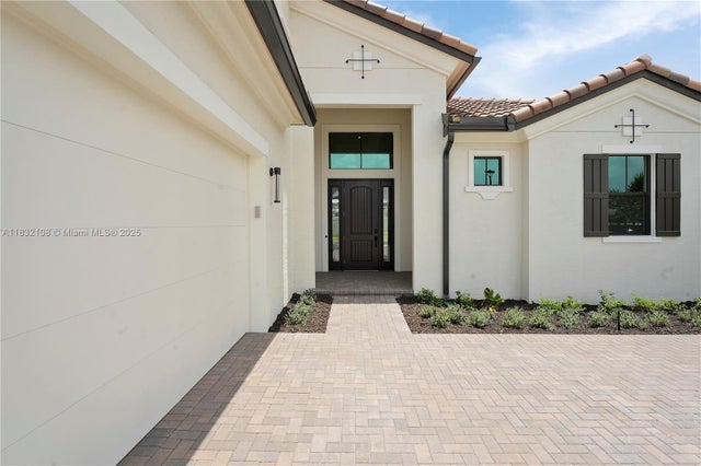 3 of 49 - 9512 St. Germain Dr, Palm Beach Gardens, FL