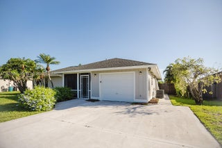 Photo of Listing #A11824408