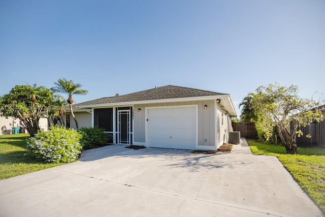 Photo of Listing #A11824408