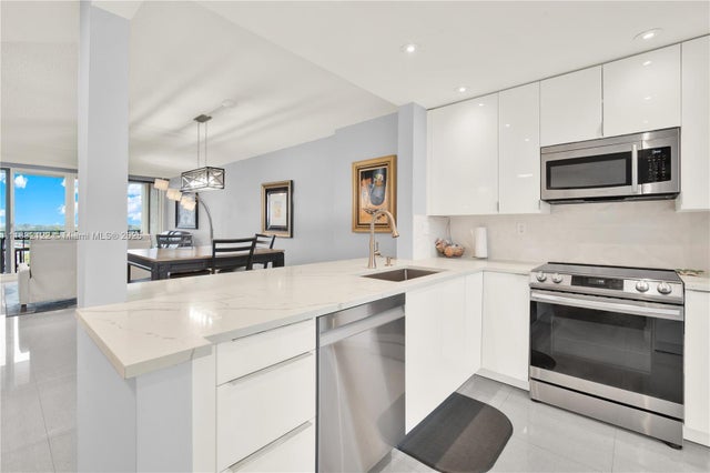 4 of 50 - 521 N Riverside Dr 707, Pompano Beach, FL