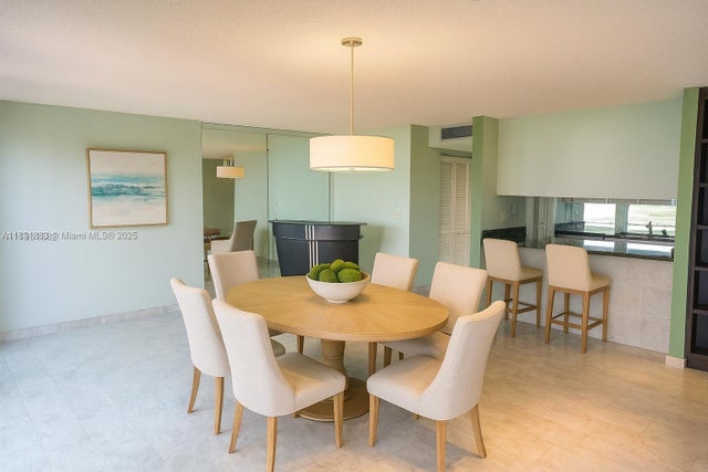 5 of 29 - 13949 Sw 84th St 801, Miami, FL