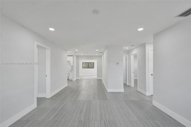 4 of 29 - 212 Sw 11th Ave, Dania Beach, FL