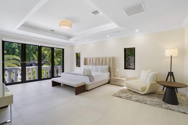 4 of 41 - 168 Fiesta Way, Fort Lauderdale, FL