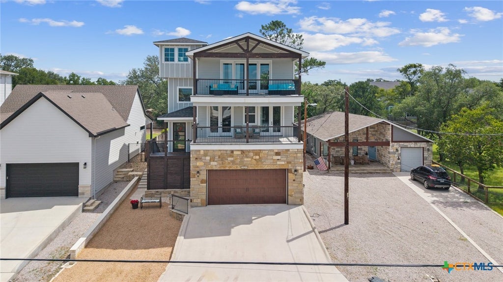 1513 Hill Top Drive, Granite Shoals