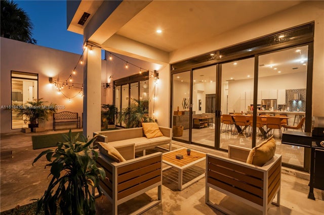 2 of 27 - 4484 Sw 26th Ave, Dania Beach, FL