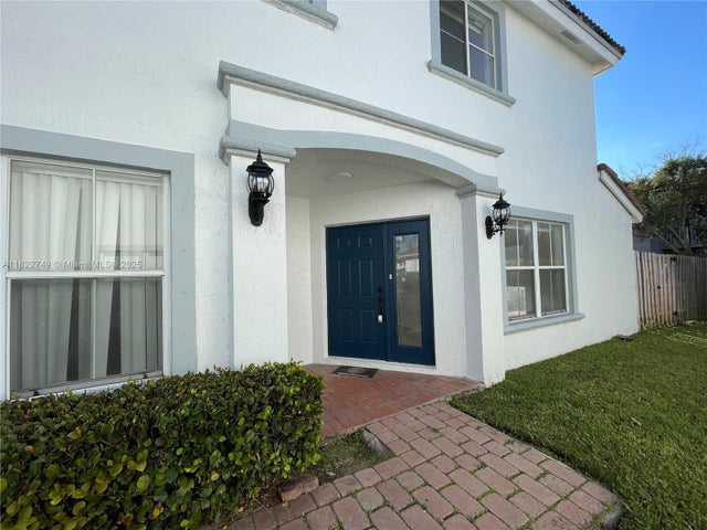 1 of 22 - 11530 Nw 48th Ter, Doral, FL