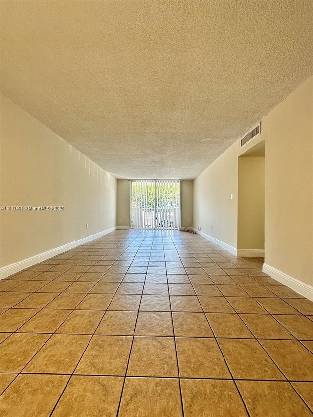 3 of 10 - 1800 Sans Souci Blvd 105, North Miami, FL