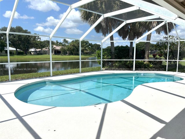 2 of 36 - 1992 Sw Danforth Cir, Palm City, FL