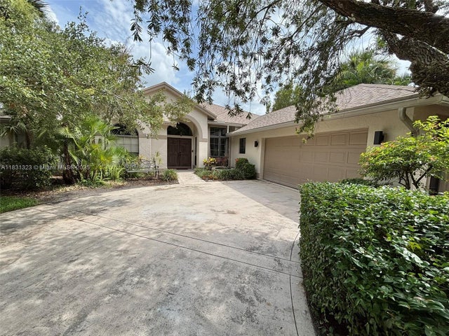 4 of 36 - 1992 Sw Danforth Cir, Palm City, FL