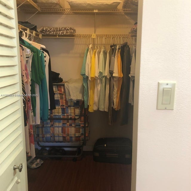 3 of 12 - 1865 S Ocean Dr 5h, Hallandale Beach, FL
