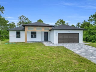 Photo of Listing #A11832576