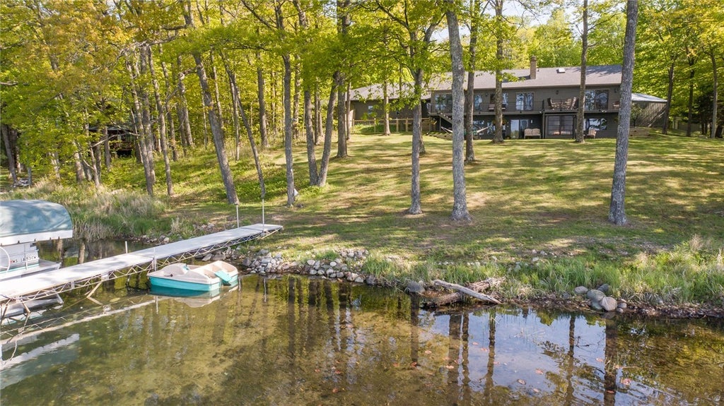 12629w Twin Lake Road, Hayward