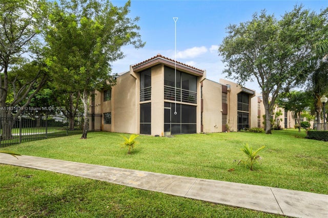 2 of 42 - 20801 San Simeon Way 105, Miami, FL