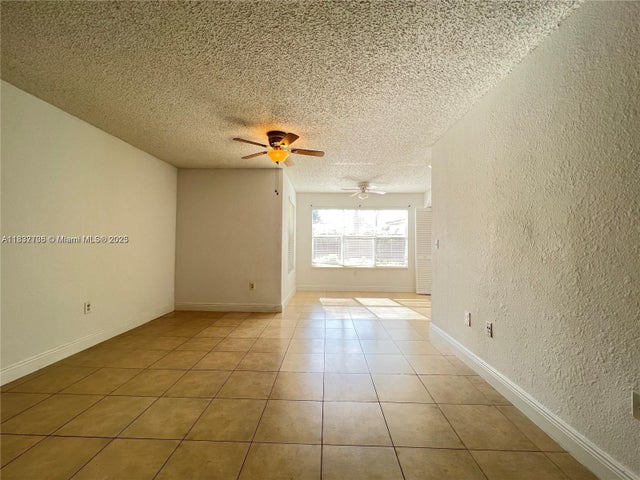 1401 Village Blvd 717, West Palm Beach