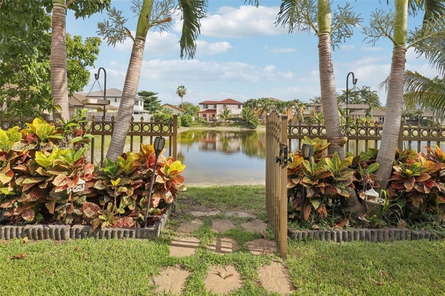 2 of 48 - 14842 Sw 22nd Ter, Miami, FL
