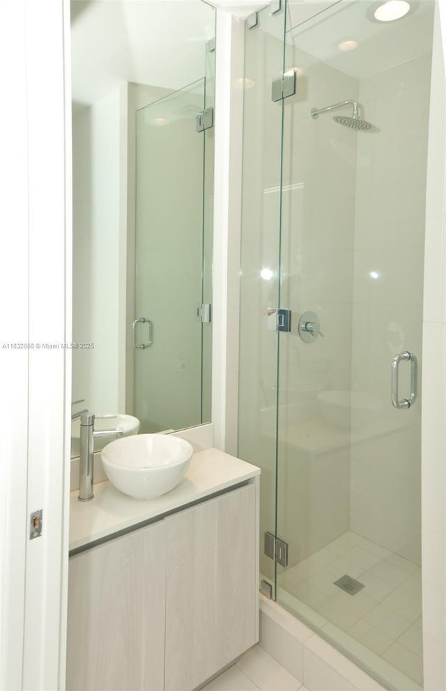 5 of 19 - 480 Ne 31st St 3205, Miami, FL