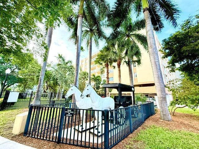 4 of 29 - 200 178th Dr 409, Sunny Isles Beach, FL