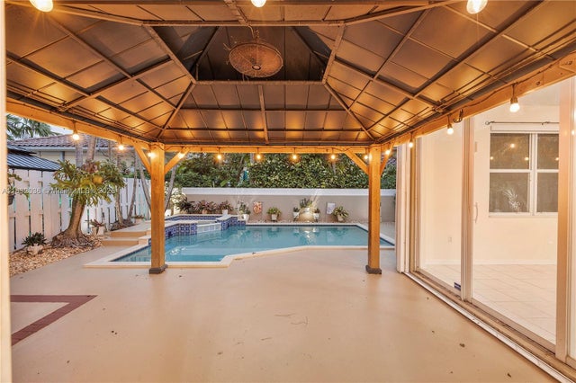2 of 40 - 14604 Sw 132nd Ave, Miami, FL