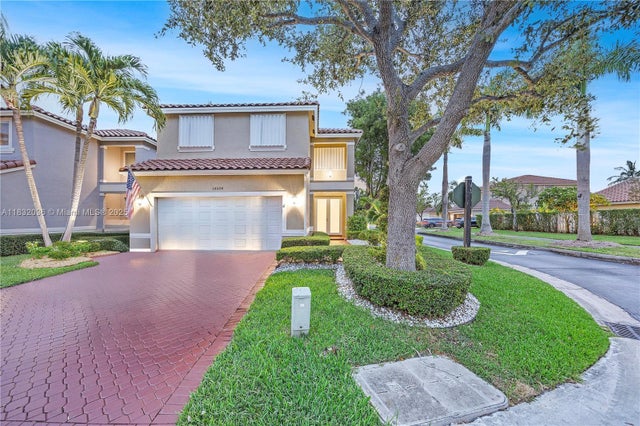 3 of 40 - 14604 Sw 132nd Ave, Miami, FL