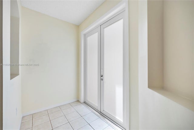 4 of 40 - 14604 Sw 132nd Ave, Miami, FL