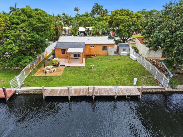 2 of 38 - 1328 Mango Isle, Fort Lauderdale, FL