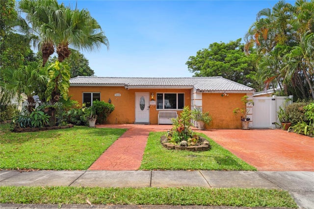 5 of 38 - 1328 Mango Isle, Fort Lauderdale, FL