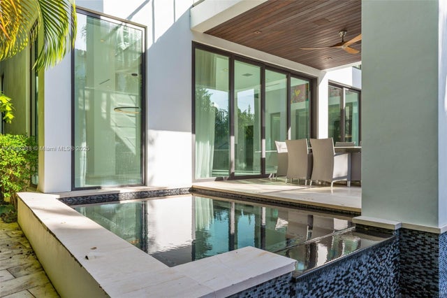 4 of 56 - 124 Park Dr, Bal Harbour, FL