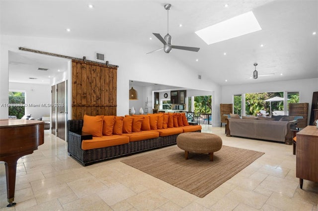 5 of 37 - 6411 Sw 185th Way, Southwest Ranches, FL