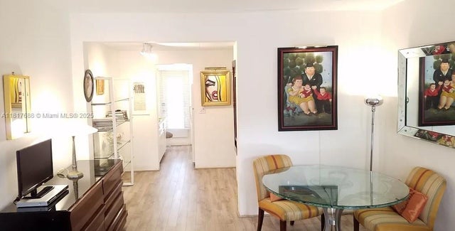 1 of 5 - 1050 Pennsylvania Ave 12-a, Miami Beach, FL