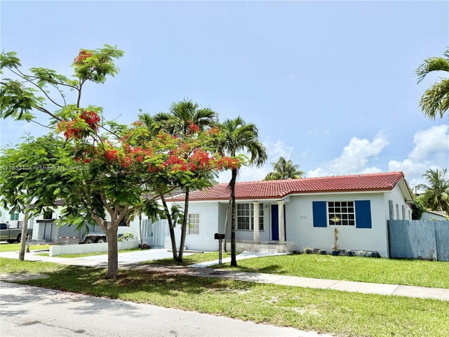 1 of 14 - 2145 Sw 26th St, Miami, FL