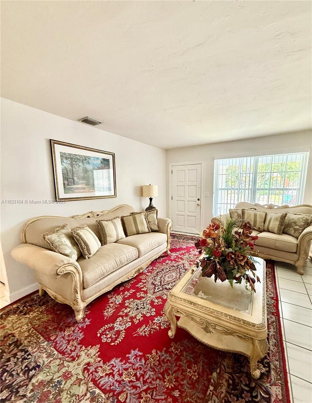 2 of 14 - 2145 Sw 26th St, Miami, FL