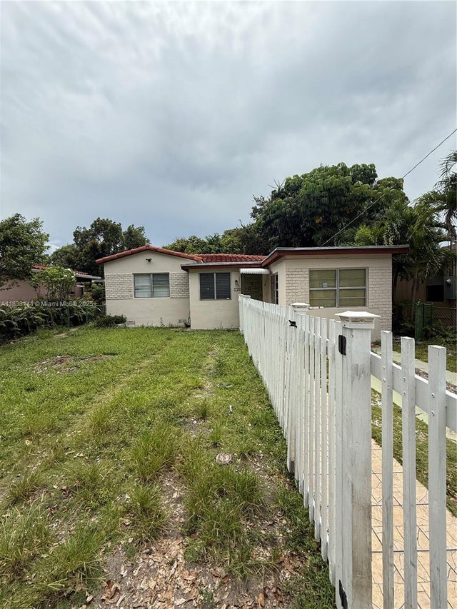 2 of 16 - 110 Sw 64th Ct, Miami, FL