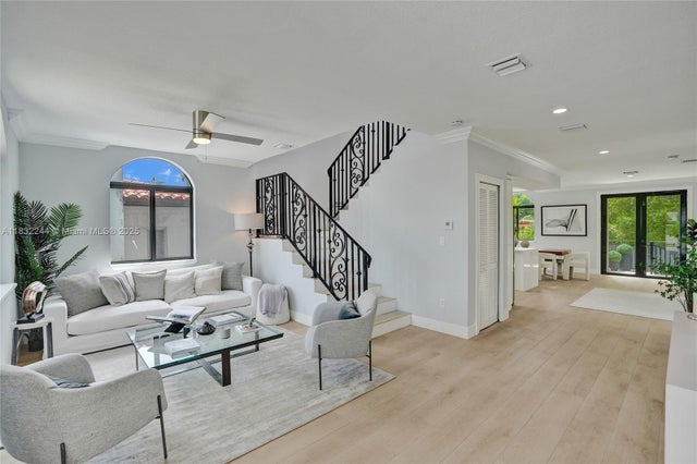 4 of 29 - 1411 Normandy Dr, Miami Beach, FL
