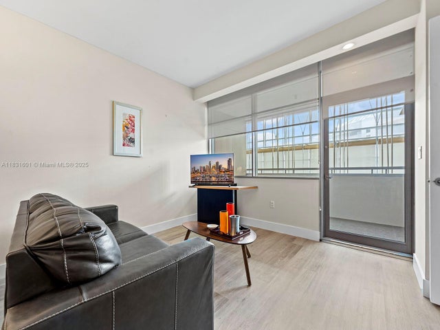 5 of 22 - 1395 Brickell Ave 3310, Miami, FL