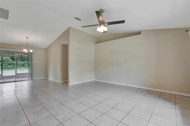 2 of 39 - 2714 Valerie Blvd, Sebring, FL